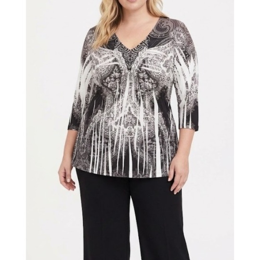 One World Top XL Black White Abstract Artsy Crochet Lace Detail Stretch Boho
